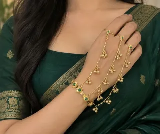 ঝুমকা ঘুঙুর ও লাল-সবুজ ফুলের কাফসহ কপার হাতফুল - ছোট ছবি 5